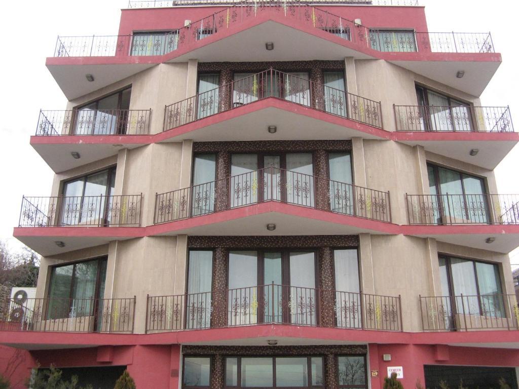 Ellinis Hotel ヴァルナ エクステリア 写真